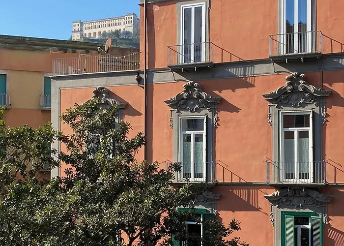 Deluxe Apartments In Via Toledo