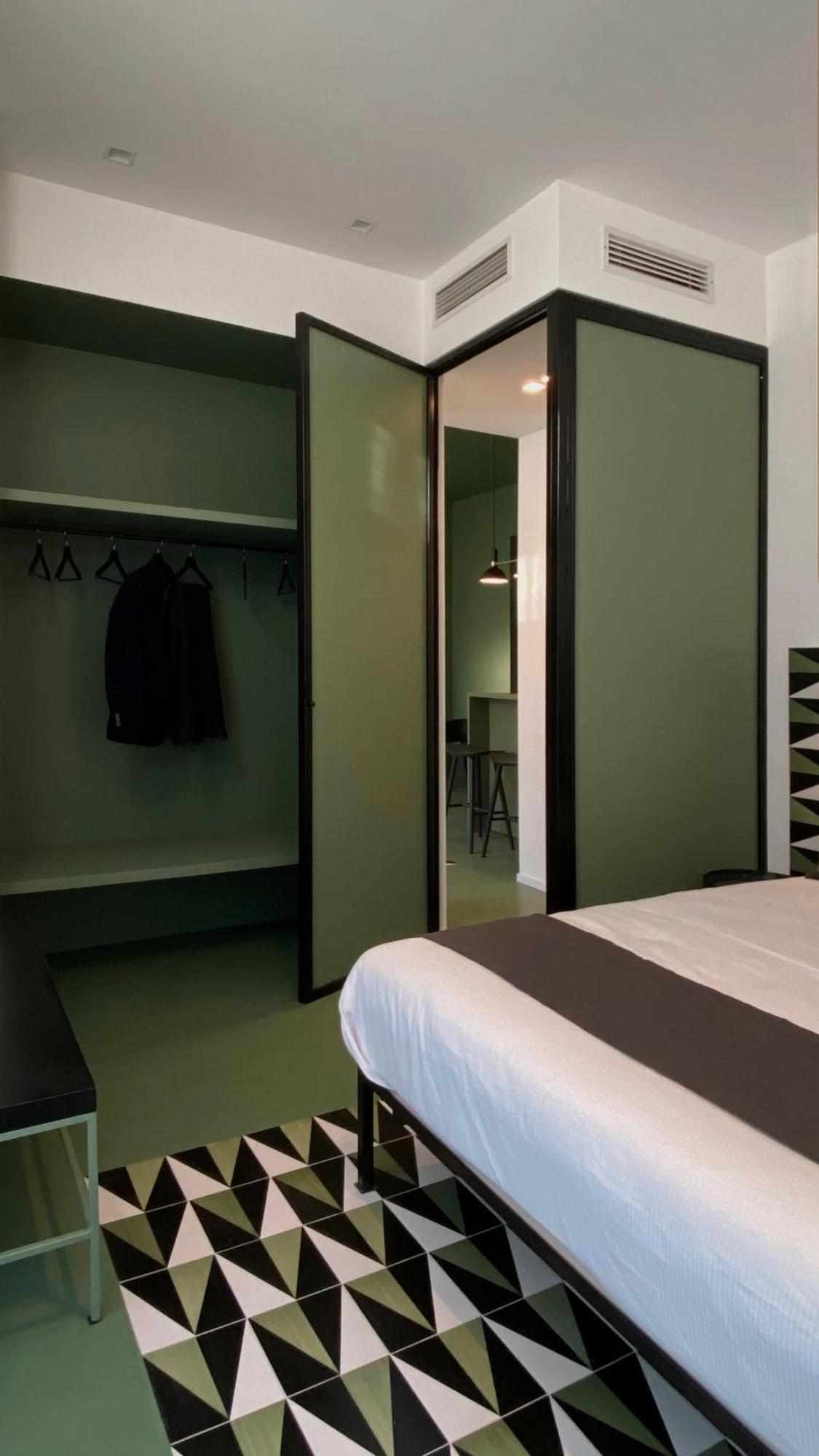 Deluxe In Via Toledo Apartment Naples